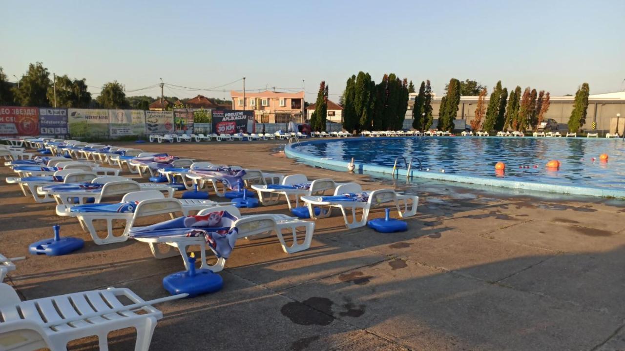 Royal Apartmani Bosanski Samac ภายนอก รูปภาพ